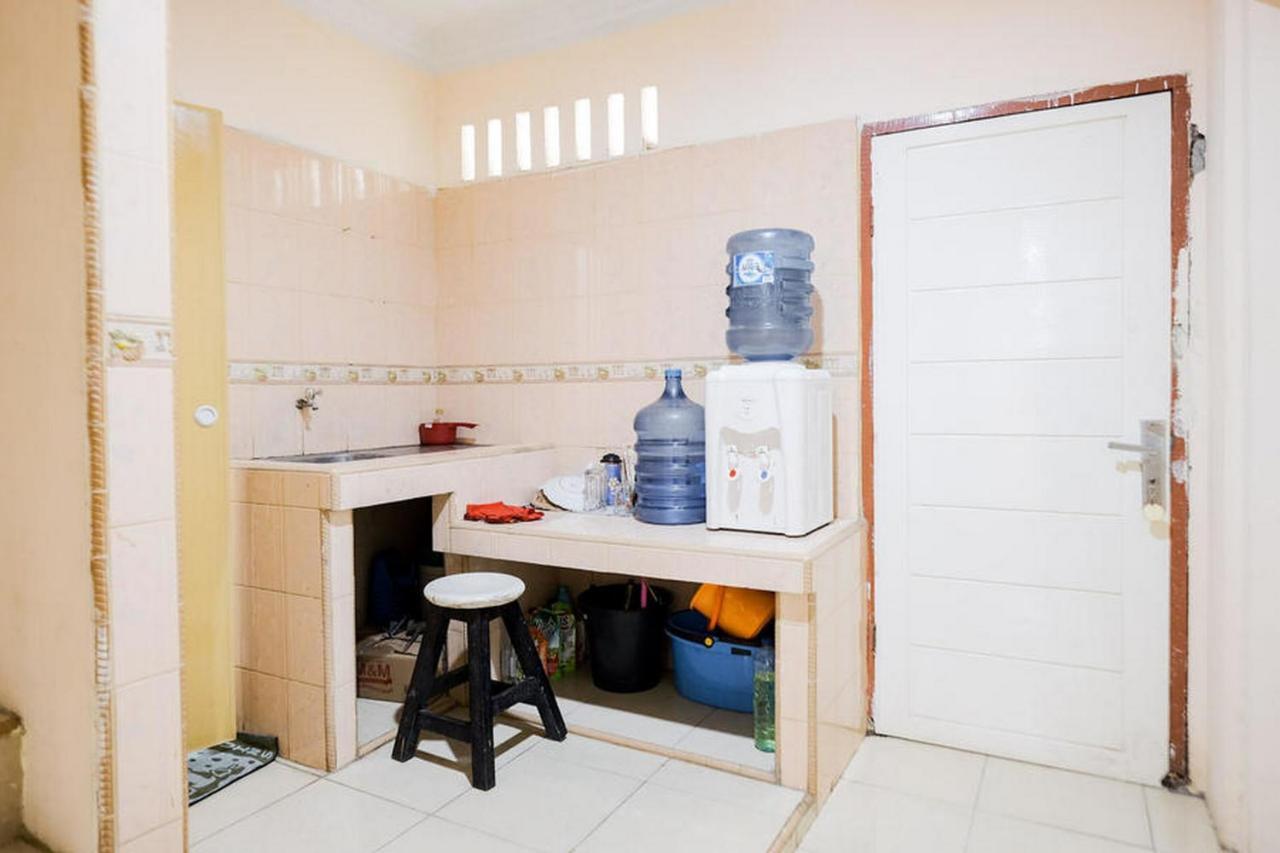 מדאן Waringin Residence Redpartner מראה חיצוני תמונה